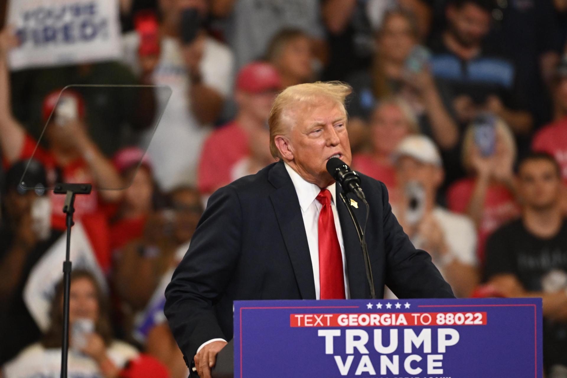 La campaña de Trump asegura que sus comunicaciones internas fueron jaqueadas