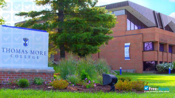 La Universidad Thomas More se desvincula de la asociación universitaria con el mismo nombre ilegalizada por el Migob