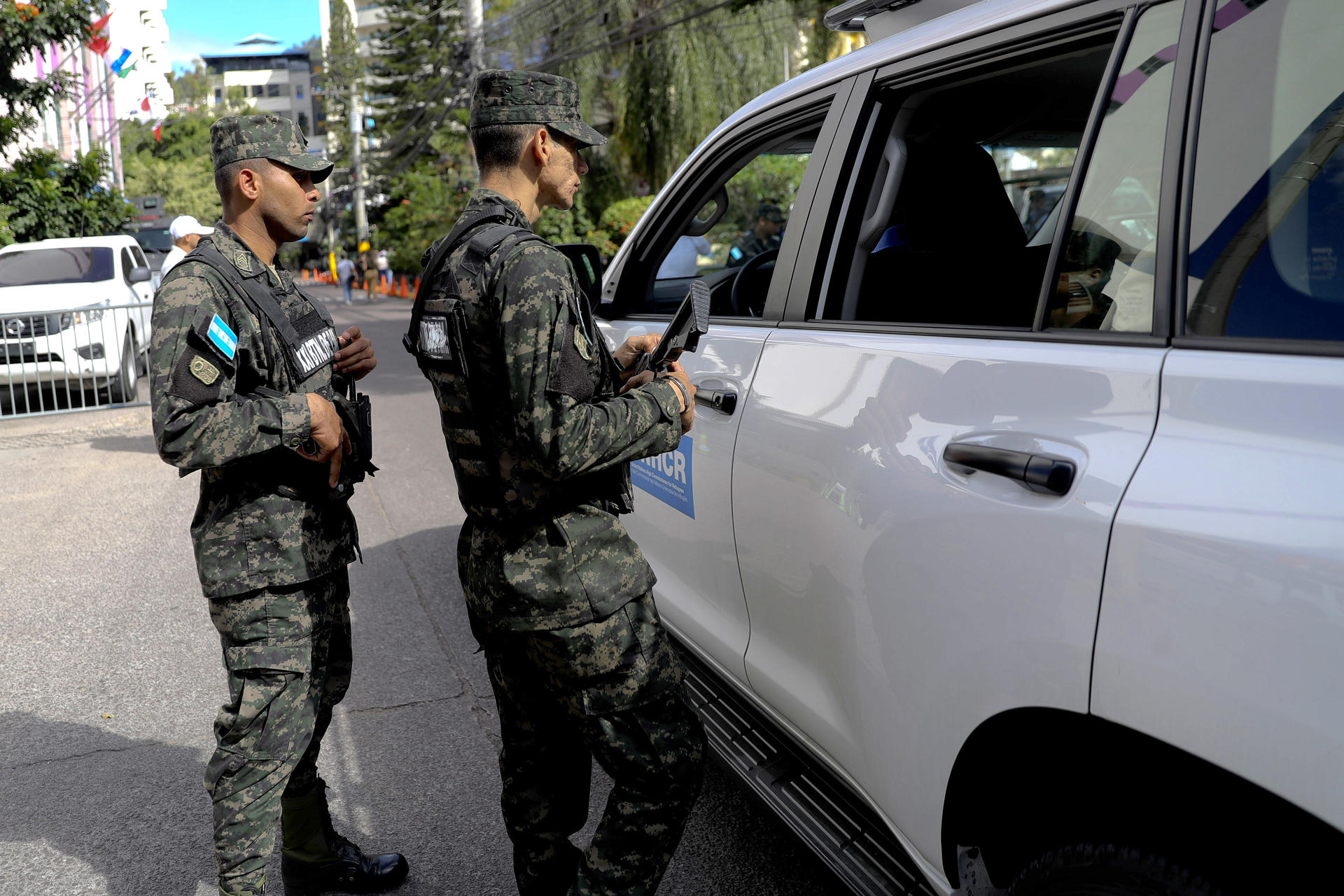 Honduras a la espera de un escrutinio especial que defina al nuevo presidente