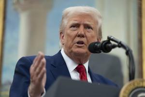 Las cortes migratorias, el nuevo objetivo de Trump para aumentar arrestos y deportaciones