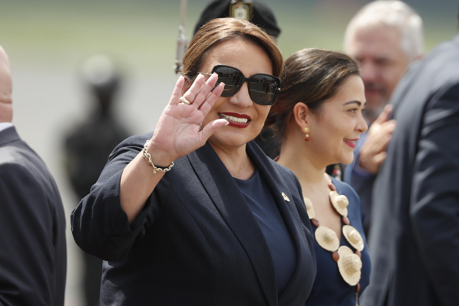 Castro dice que no permitirá que la extradición se use para «intimidar» a Fuerzas Armadas