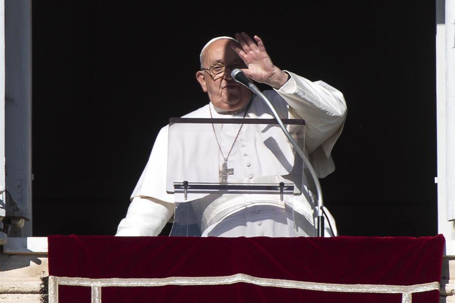 El consejo del papa Francisco a las familias para este Fin de Año: comer juntos y hablar, dejar los teléfonos móviles
