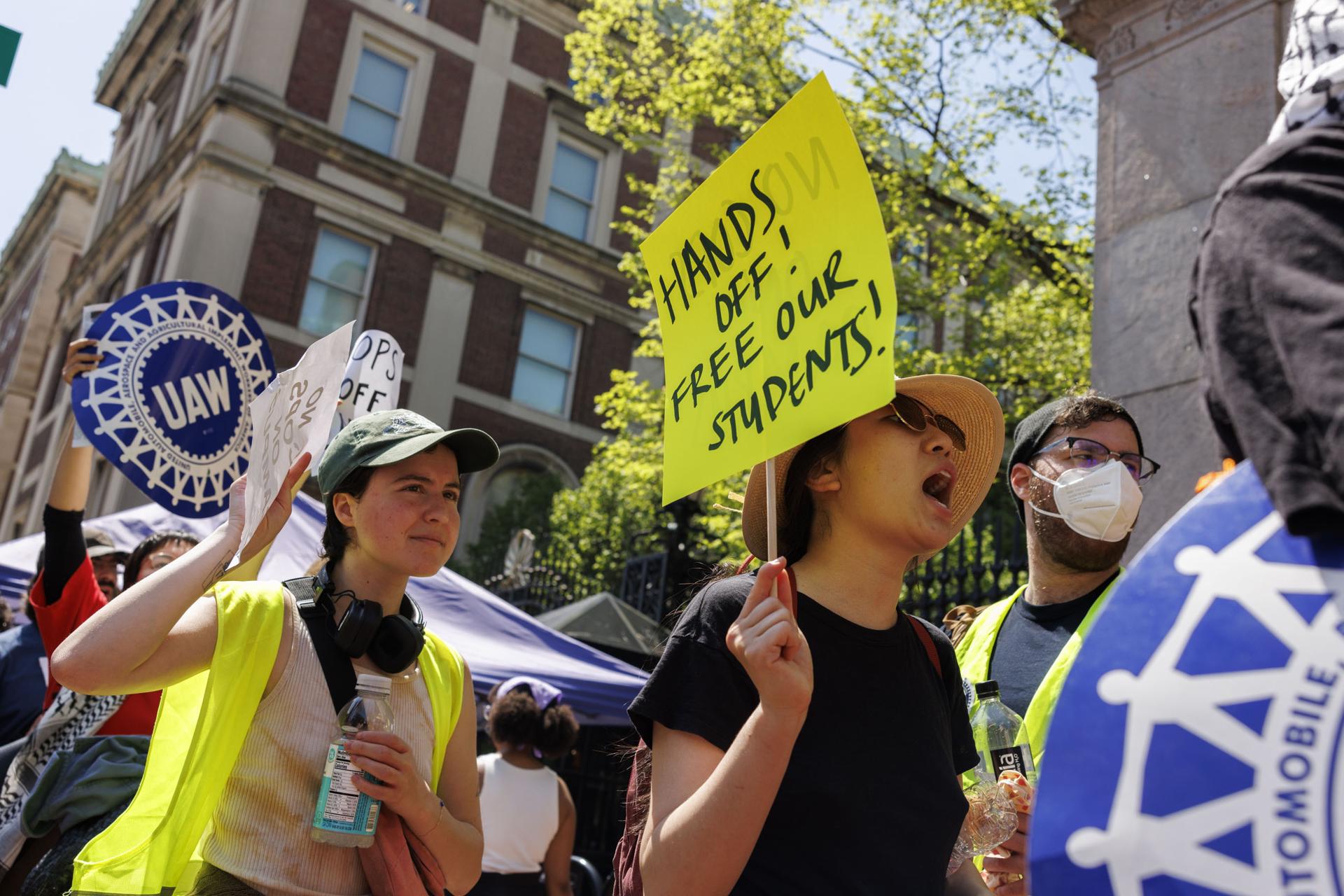 Donald Trump ordena buscar a todos los estudiantes propalestinos para deportar a los extranjeros