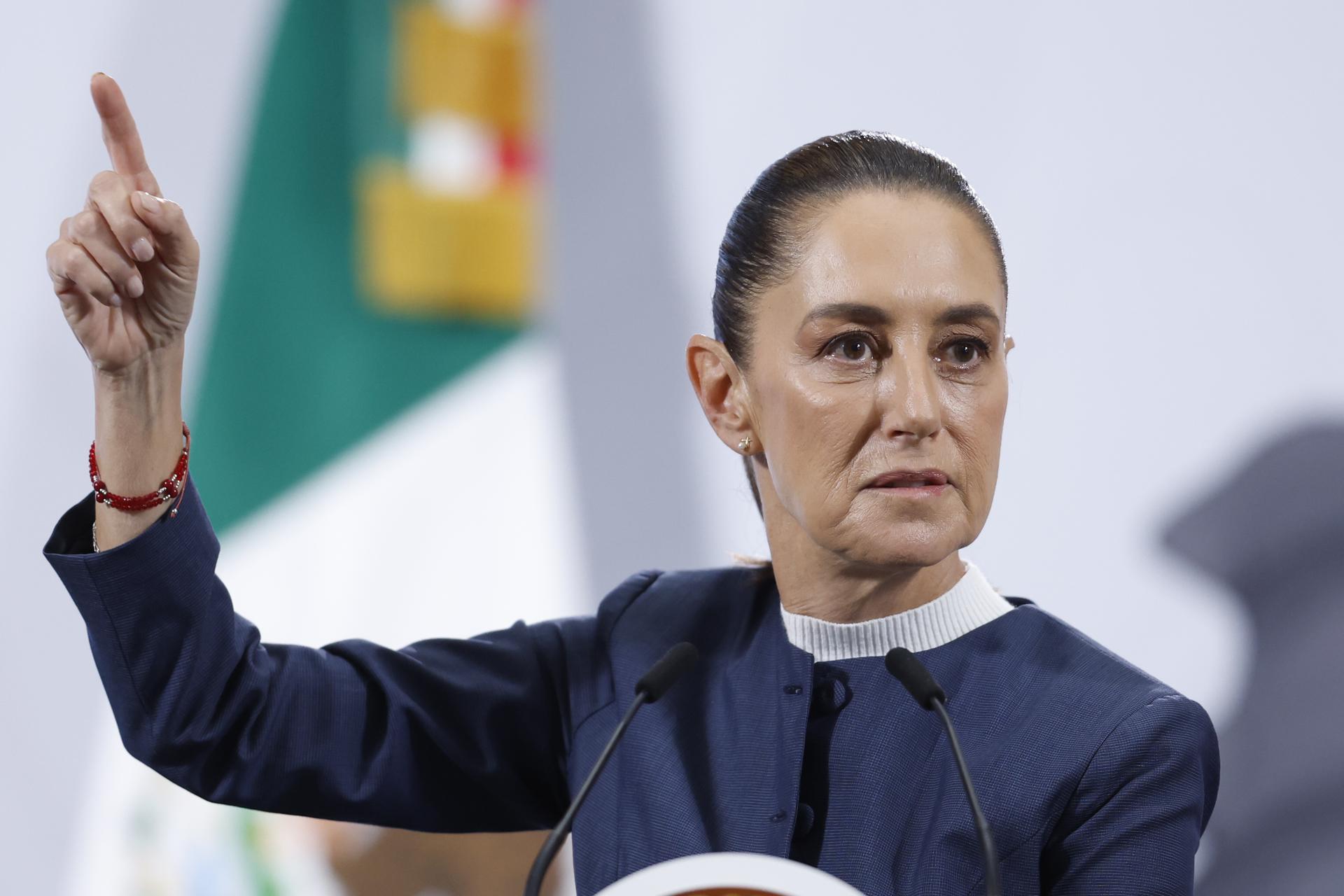 Sheinbaum dice que no habrá «impunidad» en el asesinato de un alcalde del oeste de México