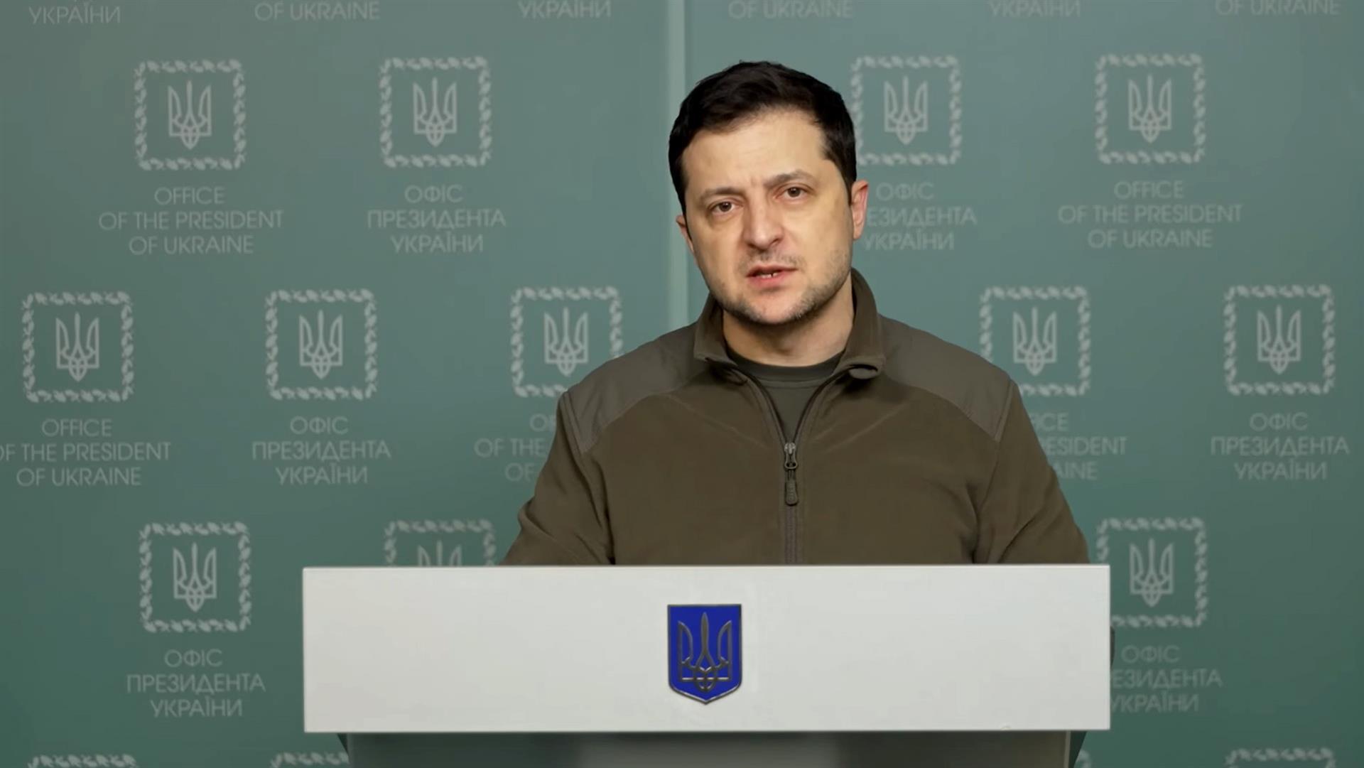 Zelenski firma la solicitud para la entrada de Ucrania en la Unión Europea