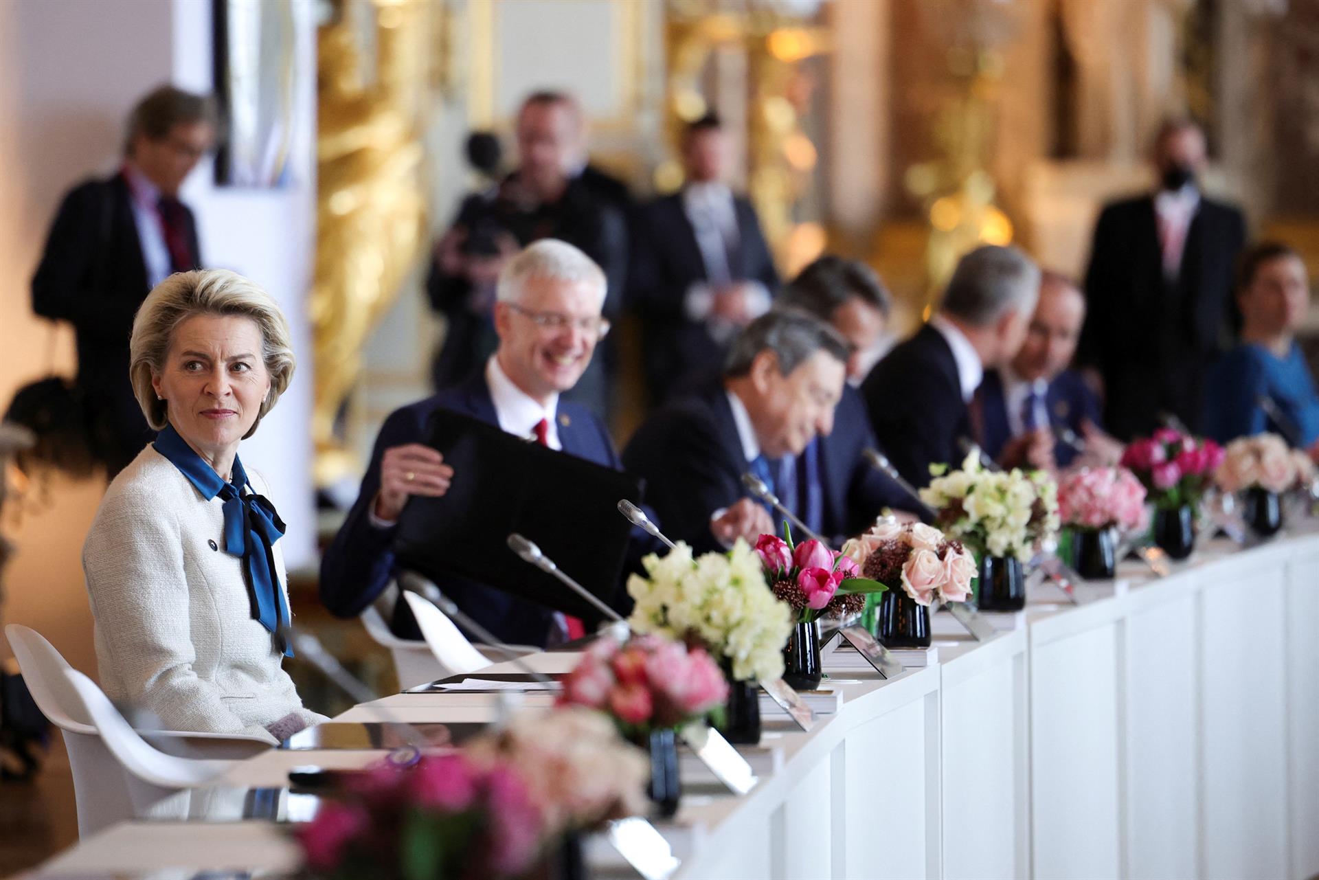 La UE anuncia un cuarto paquete de sanciones contra Rusia junto con el G7