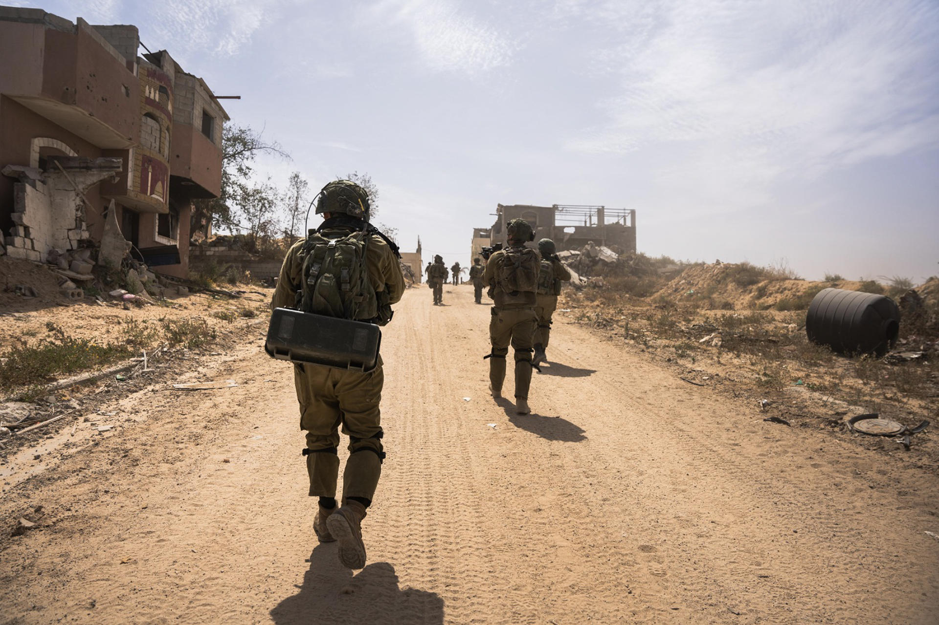 Conversaciones «ampliadas» entre Hamás y autoridades egipcias para una tregua en Gaza