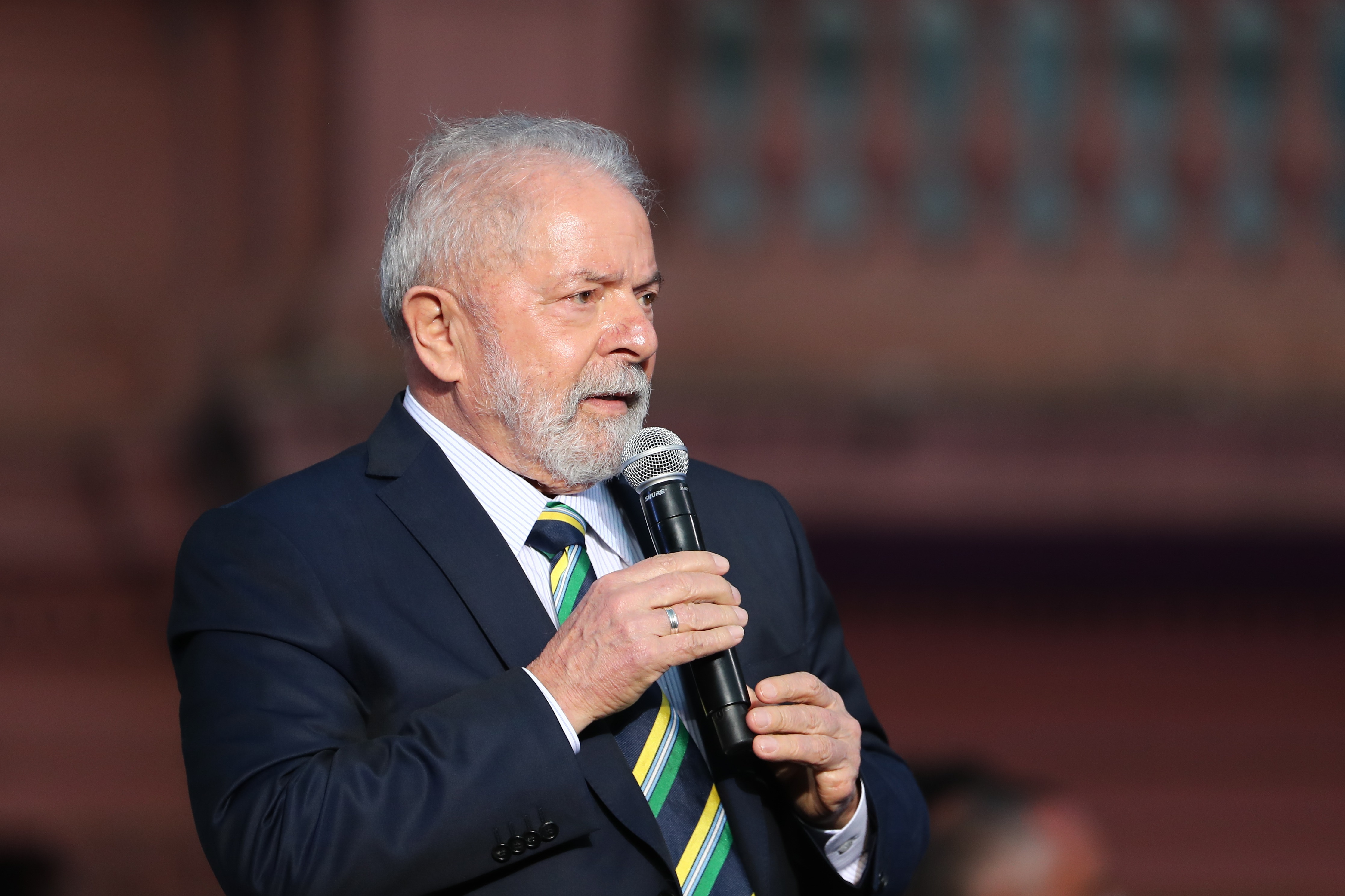 El izquierdista brasileño Lula da Silva da por hecho su cadidatura presidencial para «derrotar al fascismo»