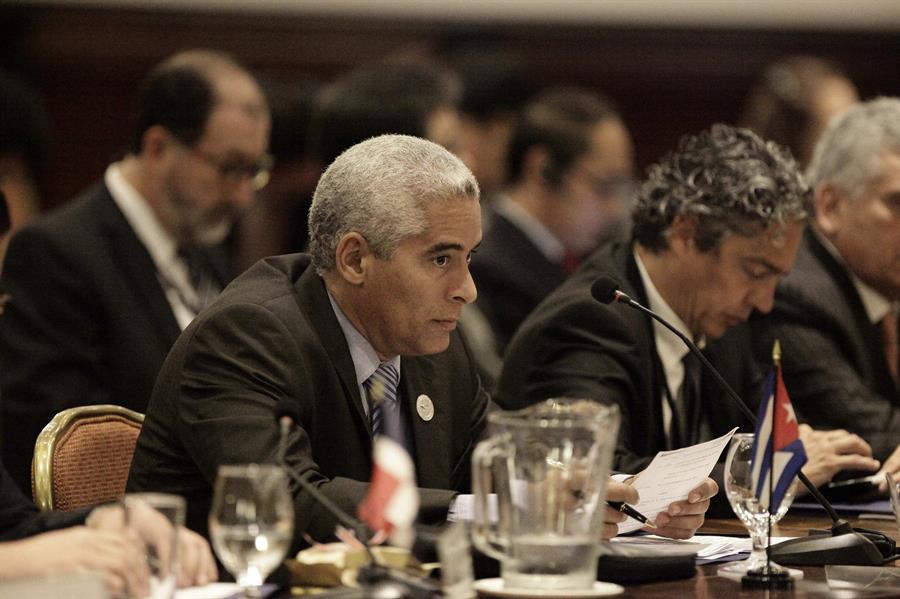 Cuba pide eliminar las armas nucleares y alerta del riesgo de una guerra atómica