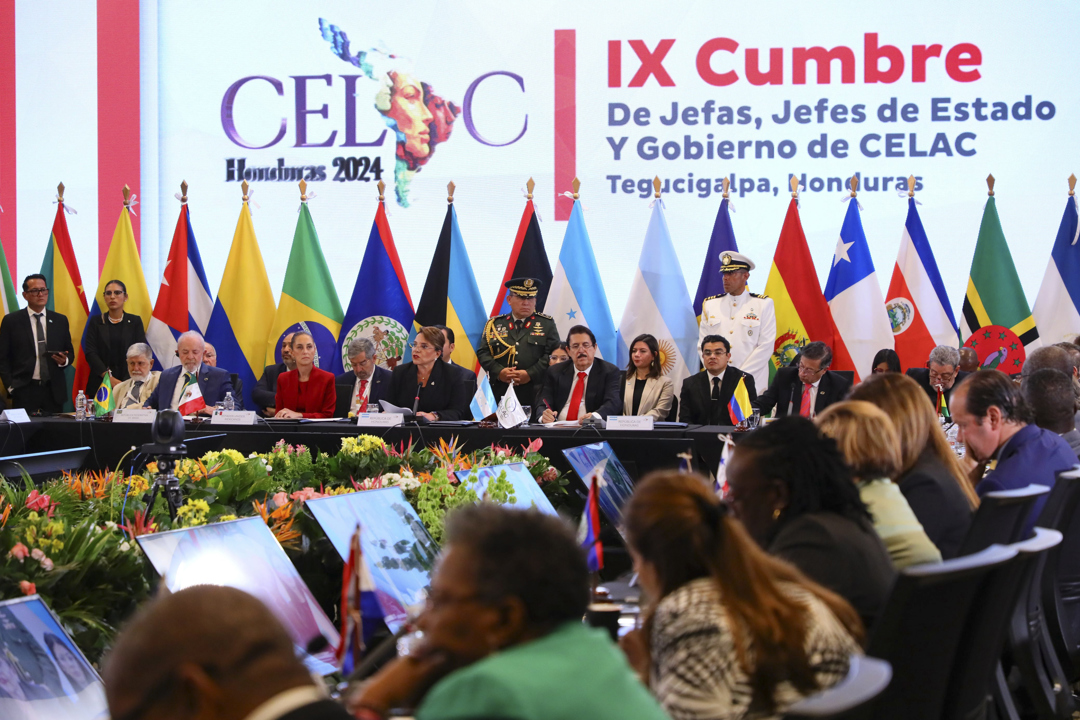 Dictadura arremete contra la CELAC por ignorar aranceles de EE.UU. y drama migratorio