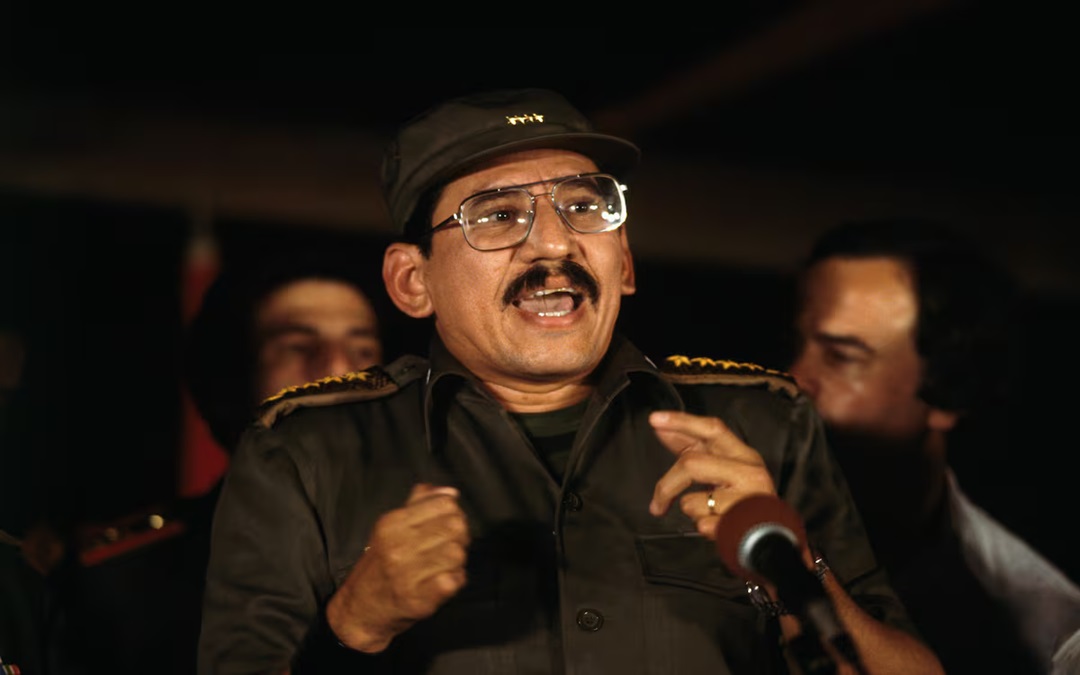 Rosario Murillo «compra lealtades de generales» del Ejército ante eventual muerte de Ortega