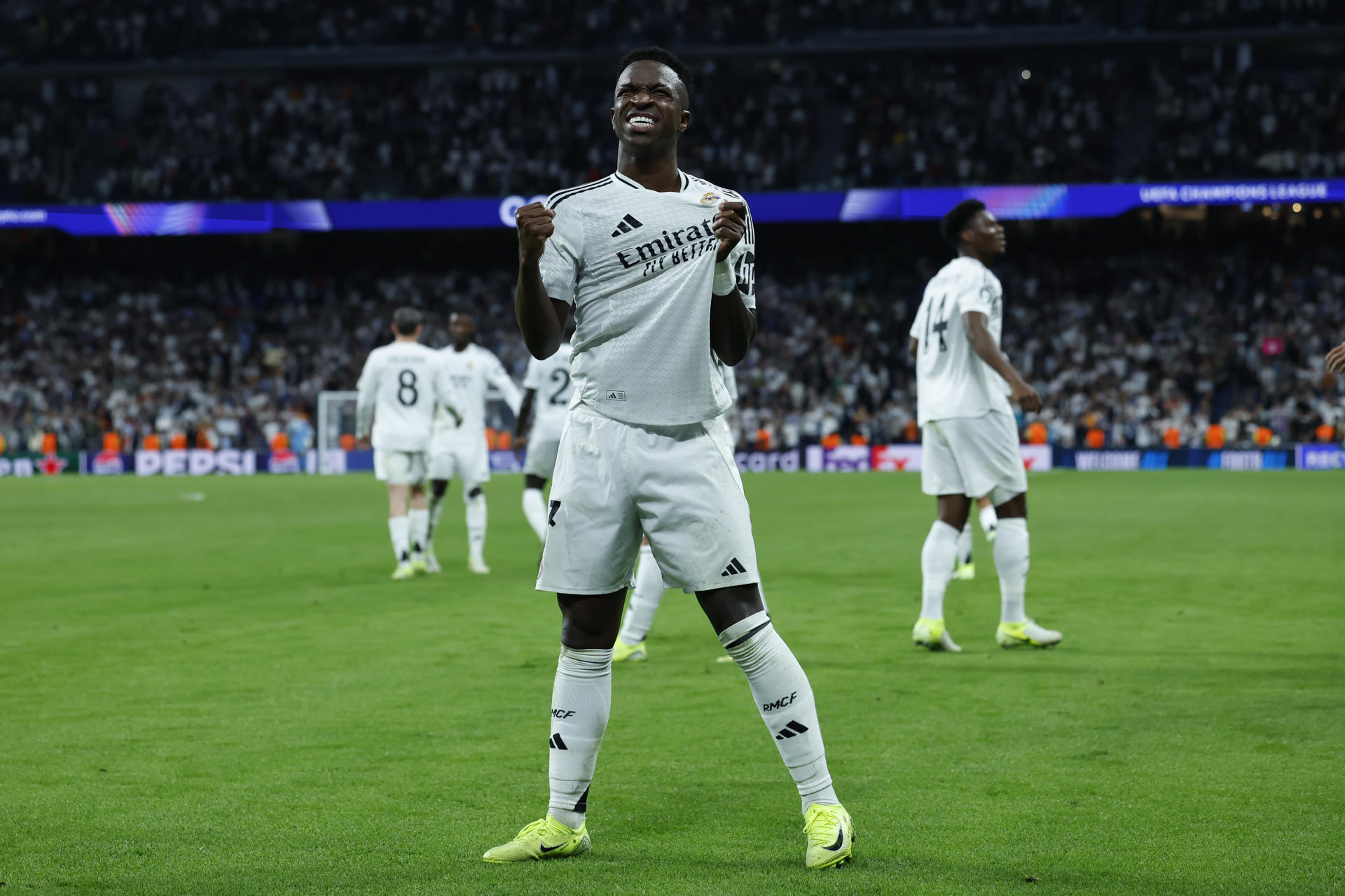 Vini Jr. promete amor eterno al Madrid al recoger el The Best al mejor jugador del mundo