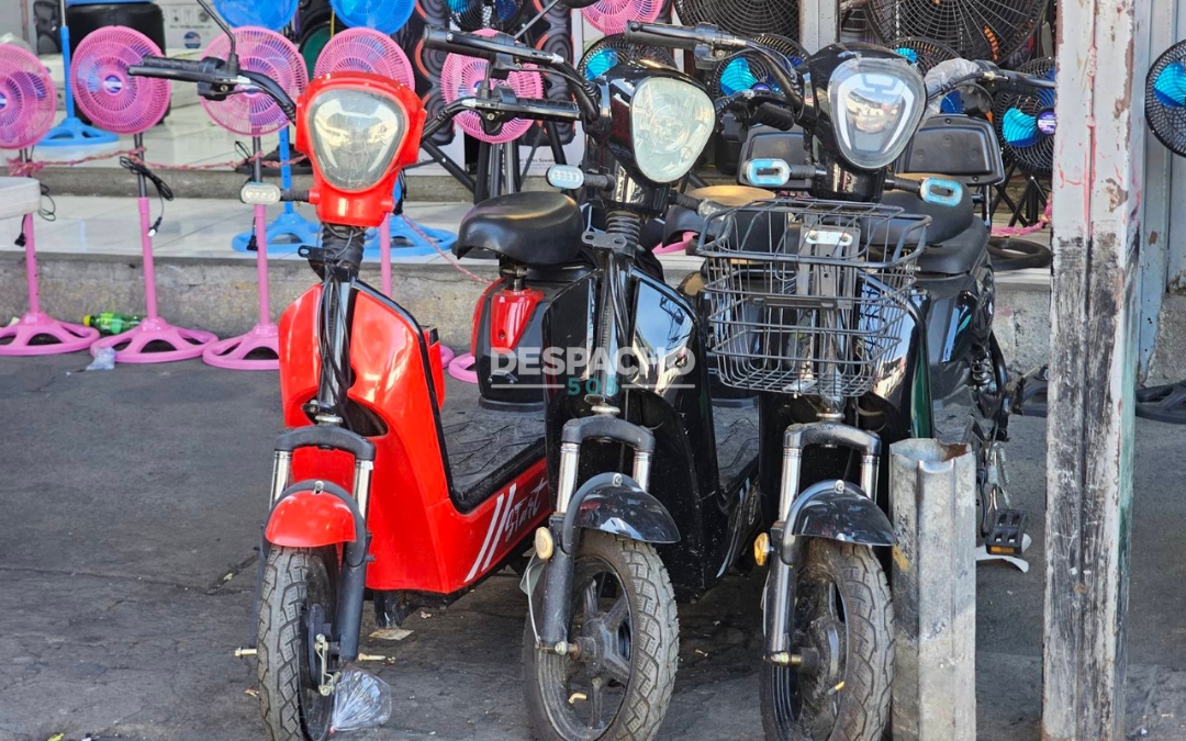 Motocicletas eléctricas chinas invaden Nicaragua: sin ley, sin licencia y sin control