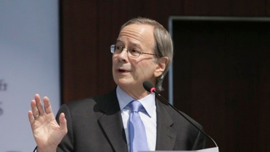 Salida de Paul Reichler es un revés para Ortega y debilita al equipo jurídico de Nicaragua en La Haya