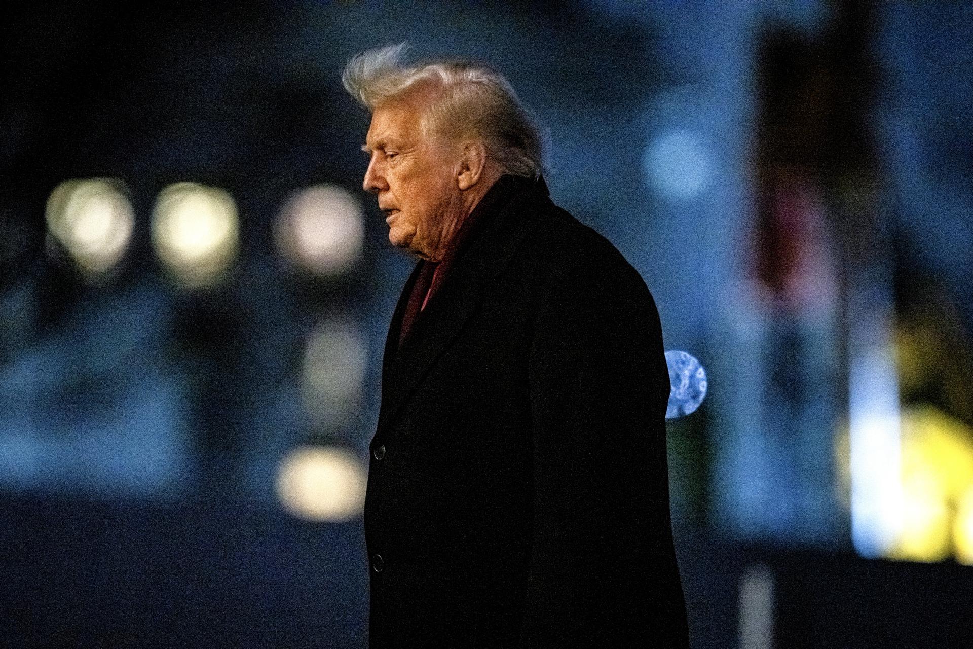 Trump anuncia que EE.UU. confiscó un petrolero frente las costas de Venezuela