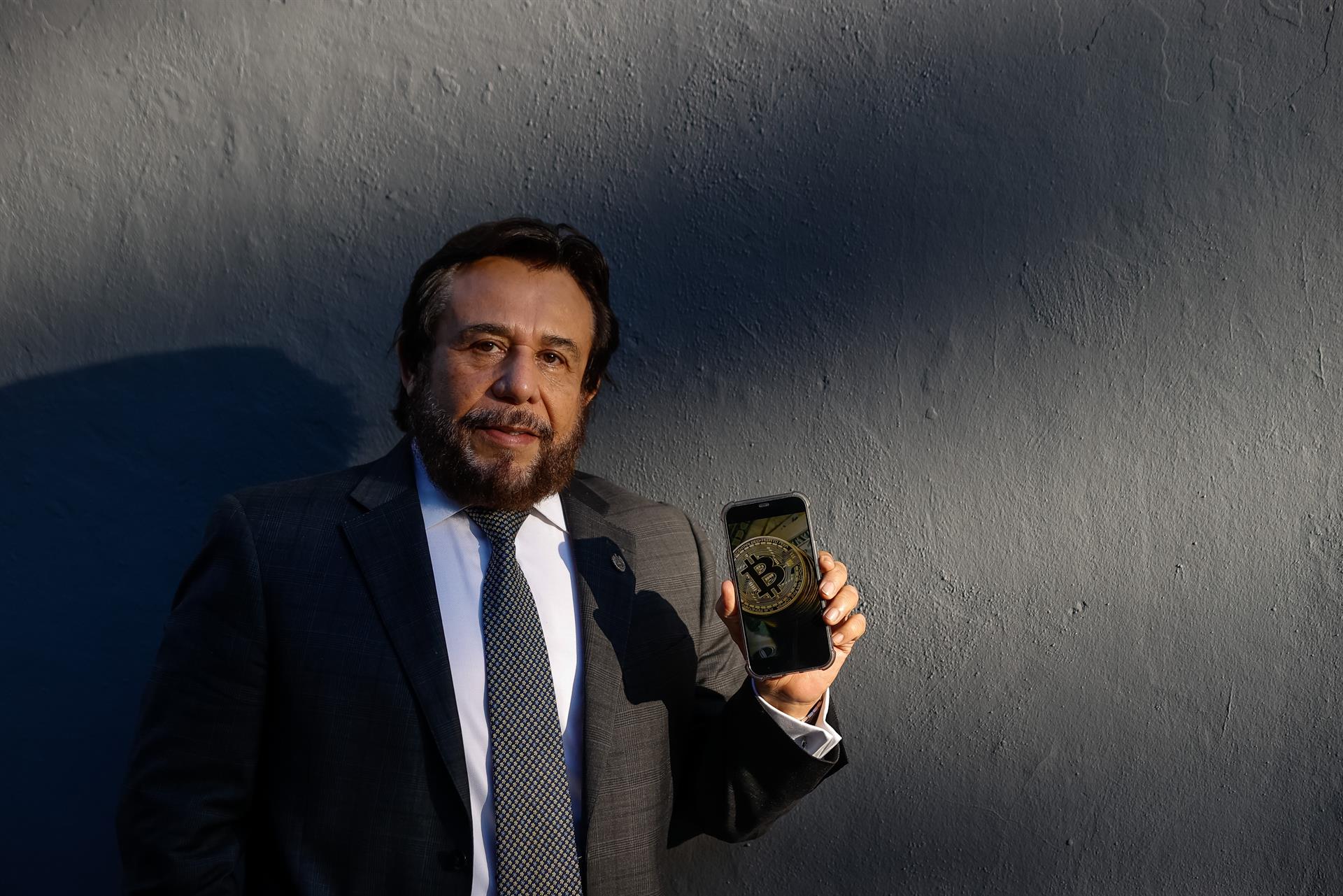 El vicepresidente de El Salvador niega que la reforma penal busque censurar a la prensa