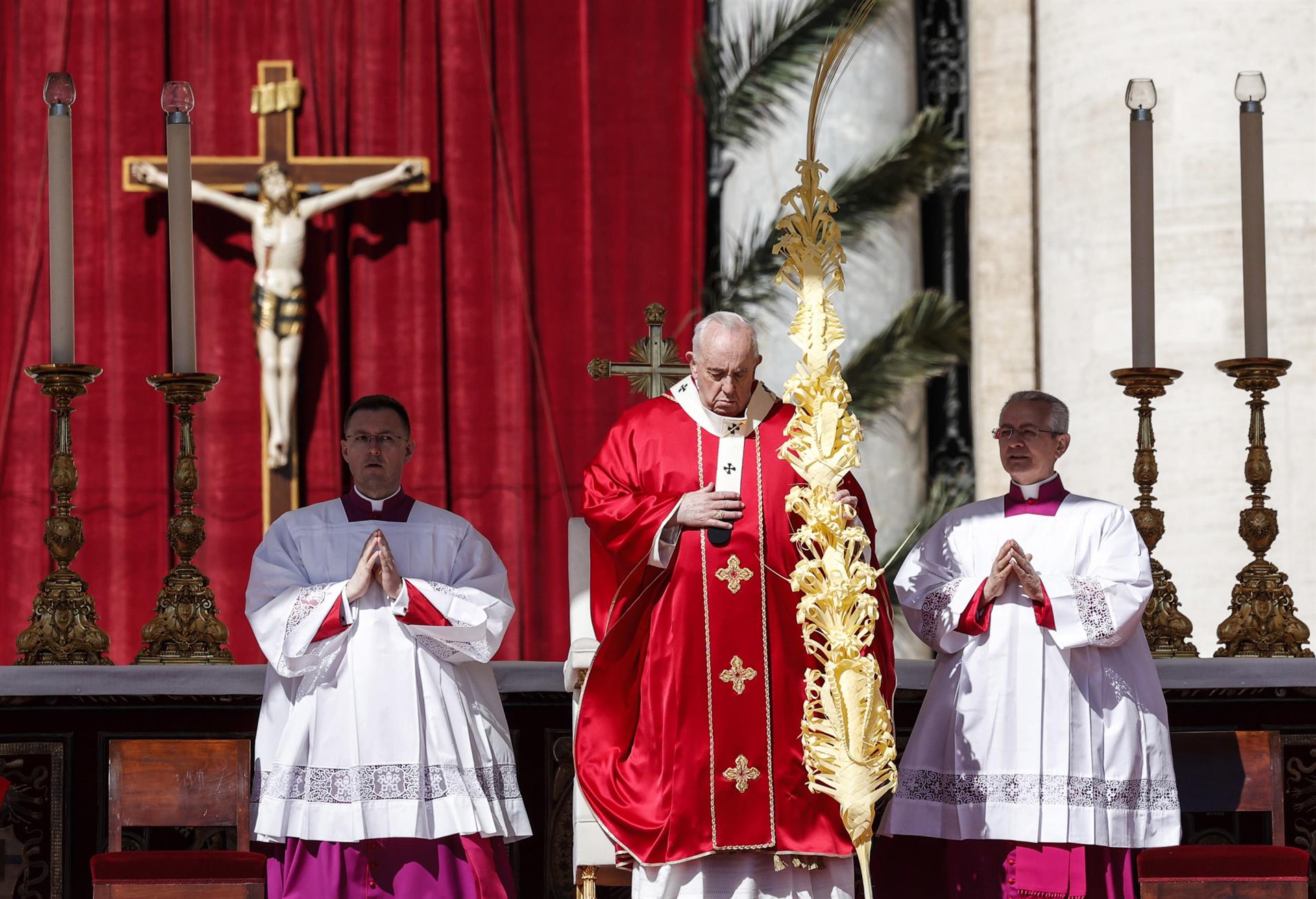 El papa reclama una «tregua pascual» en Ucrania en el Domingo de Ramos