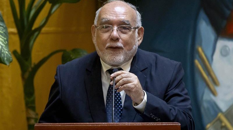 Ortega premia a Orlando Solórzano con contrato de C$1.2 millones como «consultor internacional»