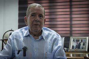 González Urrutia llama a Maduro a «dar el paso ya» para comenzar «transición» en Venezuela