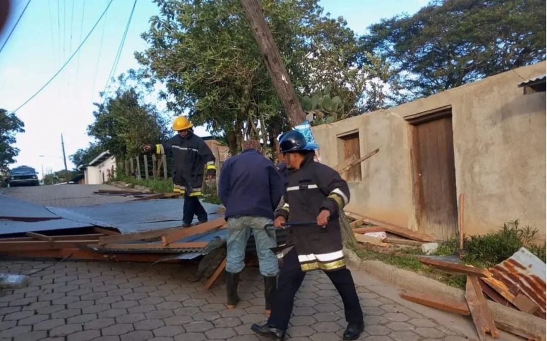Advierten de fuertes vientos de hasta 80 km/h este fin de semana