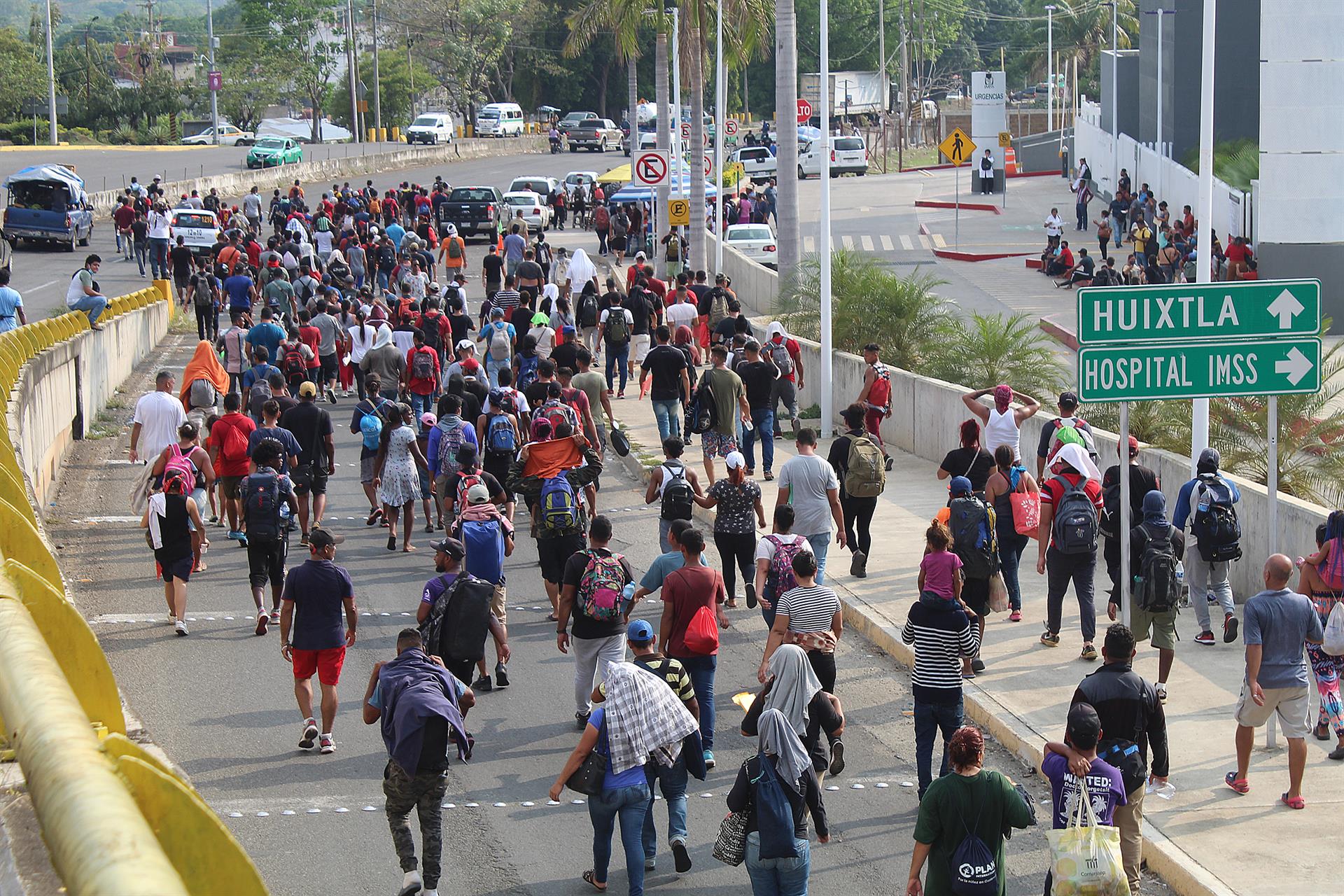 Sale nueva caravana de migrantes en busca de regulación migratoria