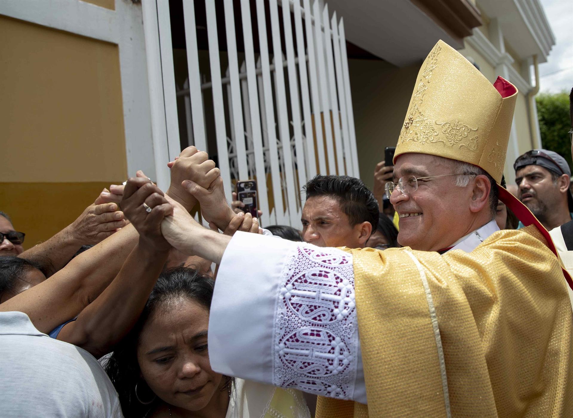 Monseñor Báez ante la desesperanza por un cambio social que no llega: “No hay que rendirse, siempre se puede empezar otra vez”