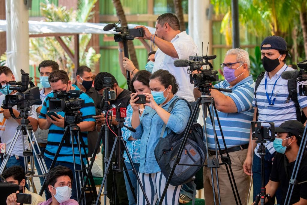 Periodismo independiente desde el exilio vence el cerco de la censura en el Día Mundial de la Libertad de Prensa