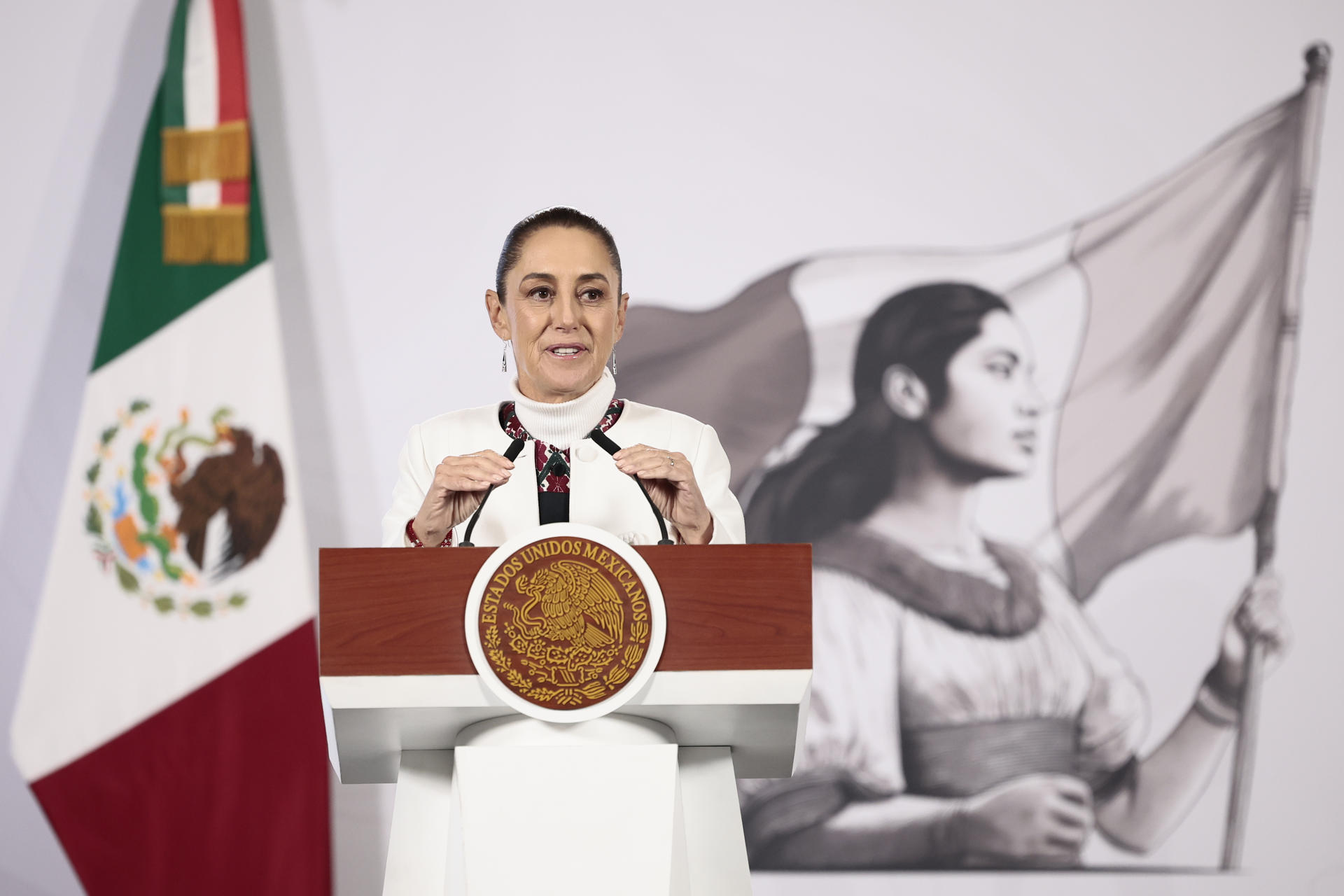 Sheinbaum analiza acciones legales contra Elon Musk por acusarla de vínculos con carteles