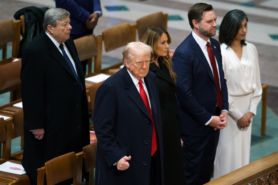 El Gobierno de Trump da vía libre a redadas de migración en escuelas, colegios e iglesias