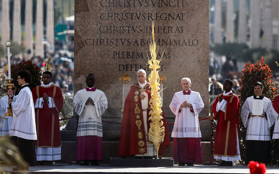 El papa en el Domingo de Ramos: «¡Depongan las armas, recuerden que son hermanos!»
