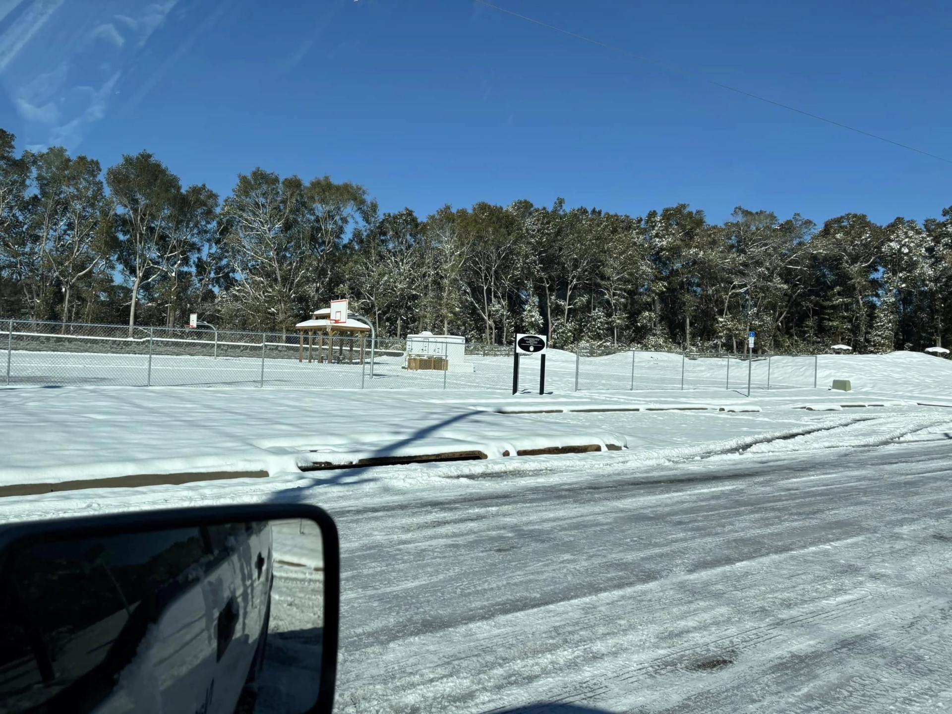Florida «destroza» su récord de nieve con cerca de 25 centímetros en Milton