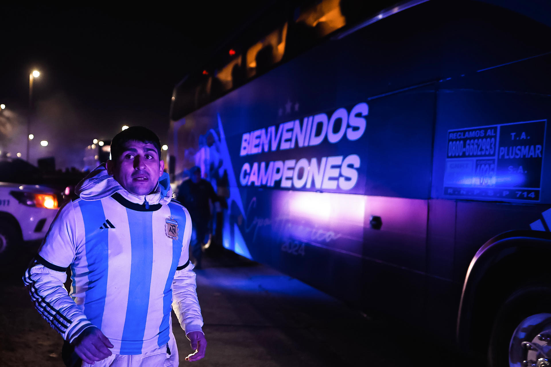 Parte de la selección bicampeona de la Copa América arriba a Buenos Aires