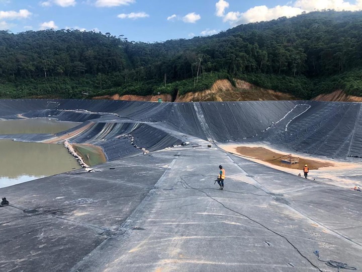 Denuncian derrame de cianuro en una presa de la minera Hemco en Bonanza