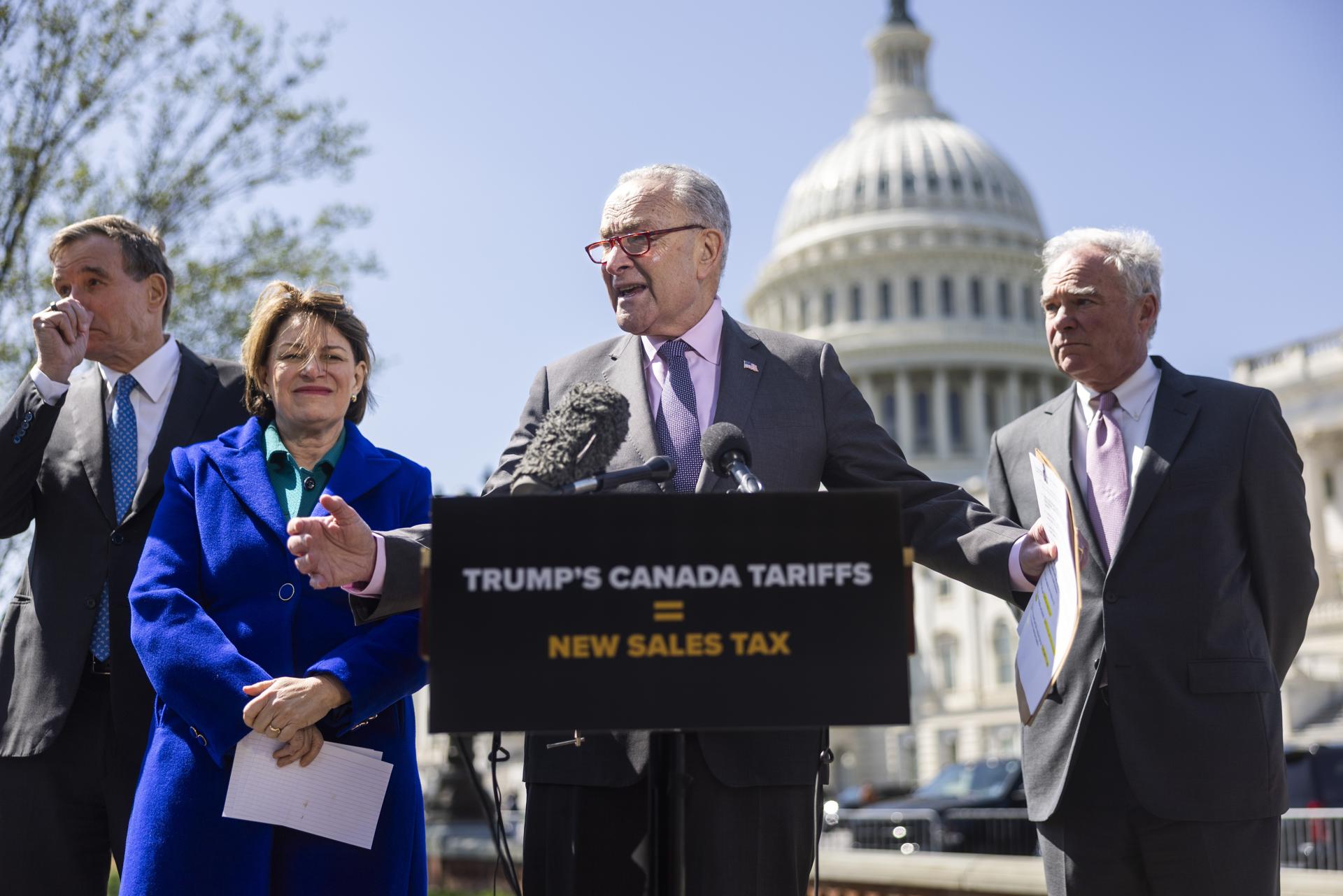 Demócratas critican aranceles de Trump: una «subida de impuestos» y amenaza de recesión