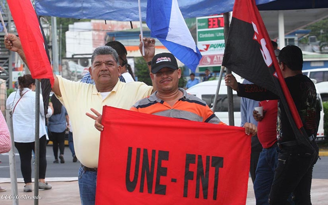 Dictadura de Ortega-Murillo anuncia incremento salarial del 4% para trabajadores del Estado