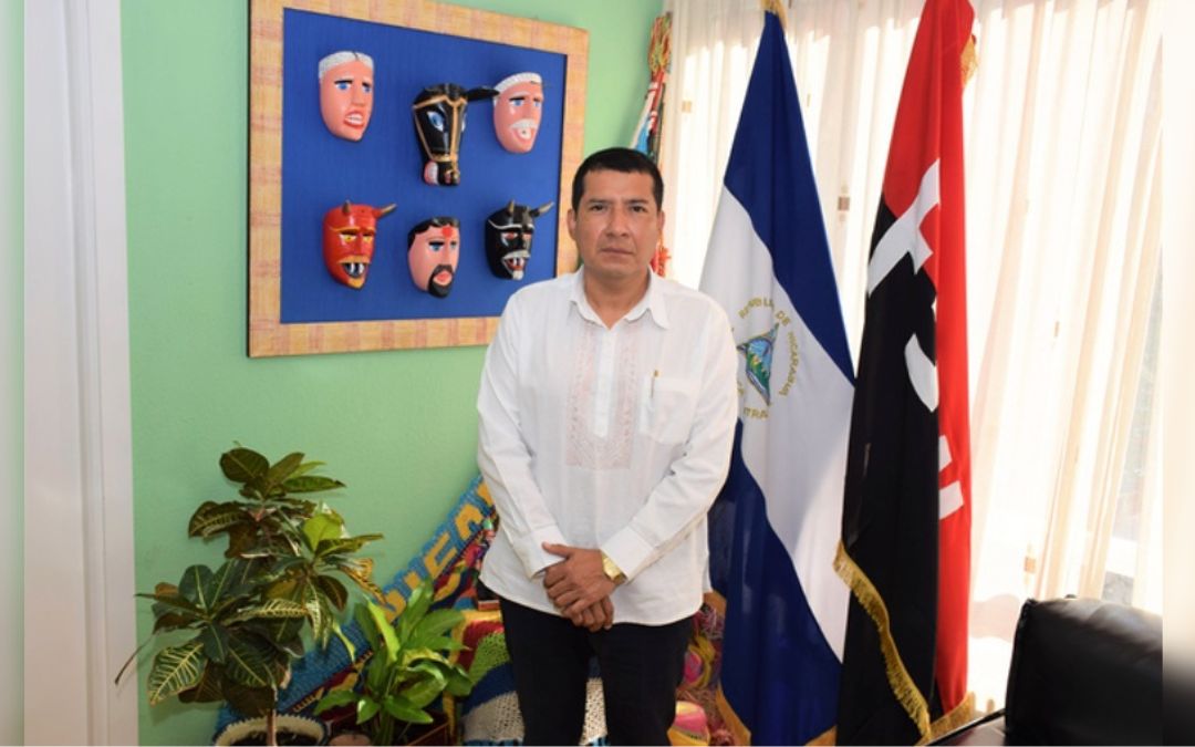 Régimen oficializa el nombramiento de Carlos Midence como embajador en Panamá