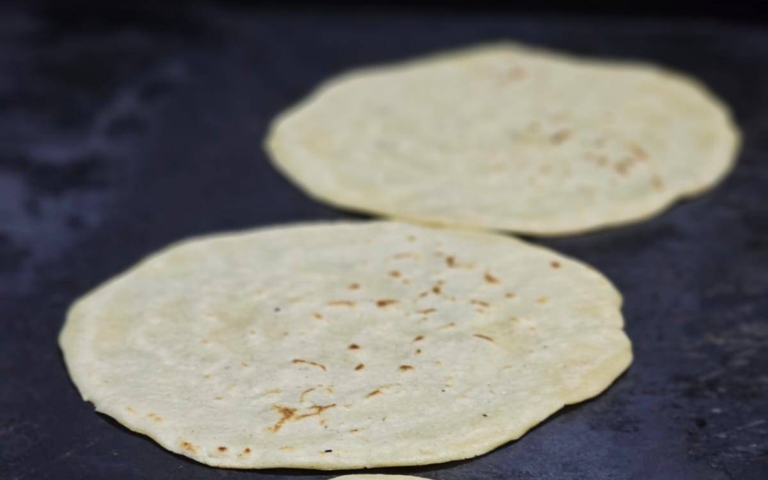 El precio de la tortilla sube a 5 córdobas y golpea el bolsillo de las familias nicaragüenses