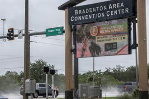 Emiten alerta de tornados para partes del sur de Florida por huracán Milton