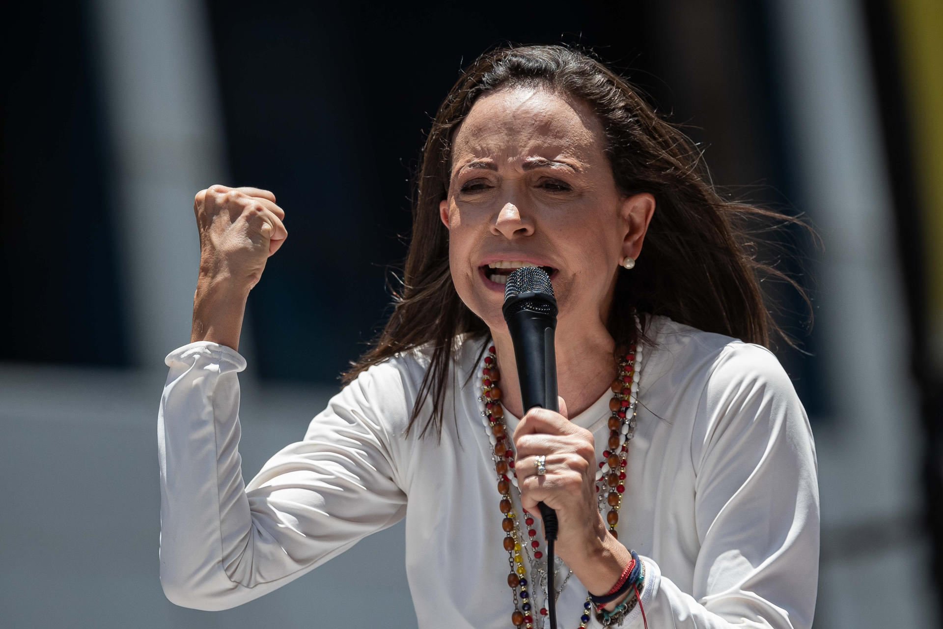 Machado dice que Maduro ha condenado a los jóvenes a la «violencia y a la cárcel»
