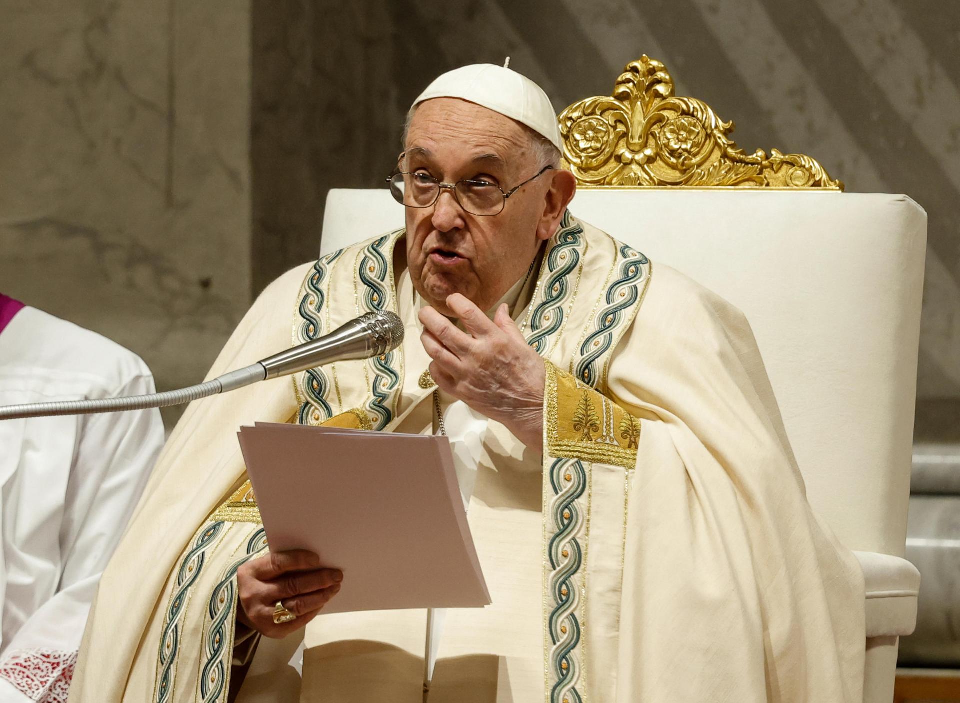 Venezolanos en Argentina piden la intervención del papa Francisco ante Maduro para poder votar