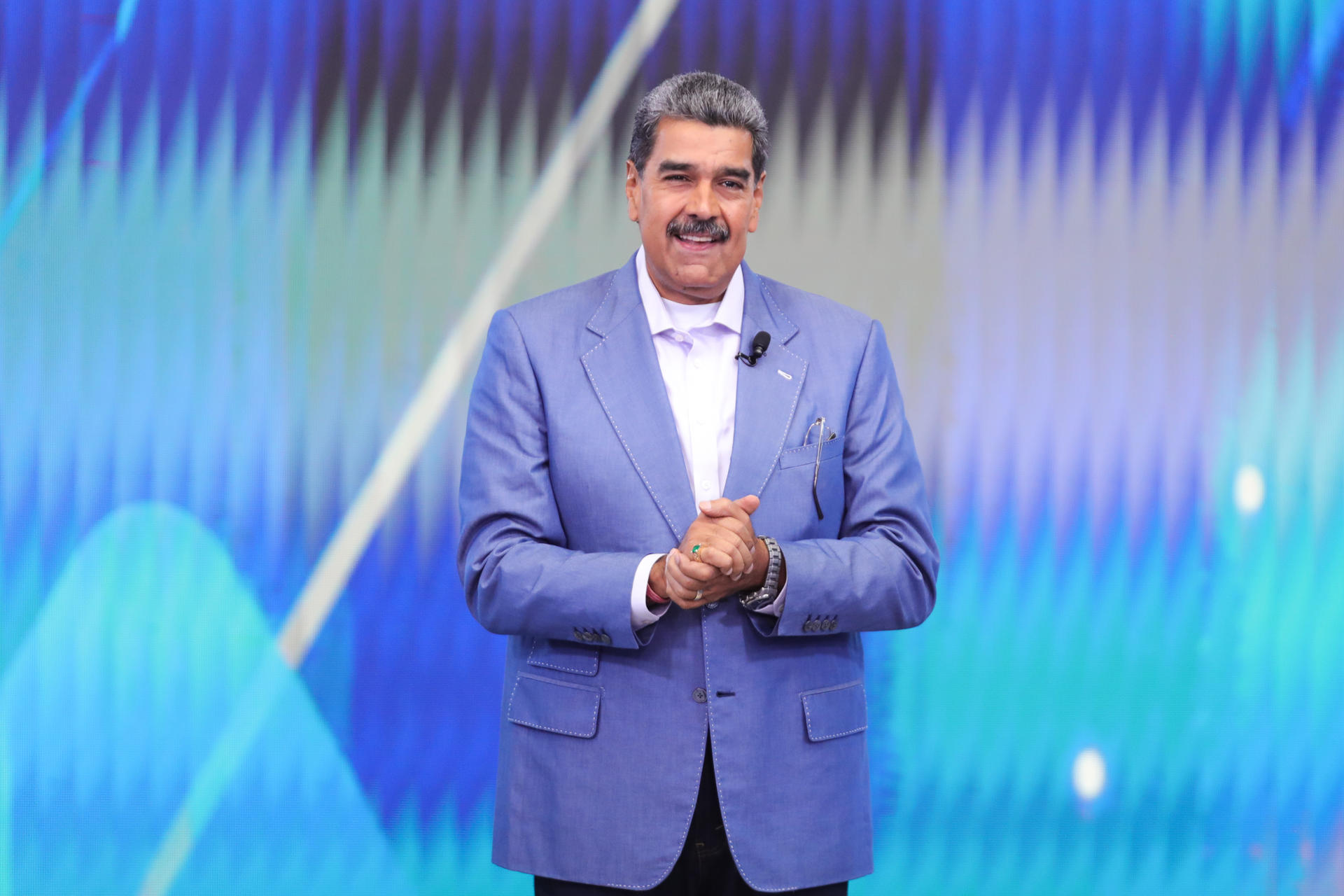 Excancilleres aseguran que aval del Supremo a reelección de Maduro «no tiene validez»