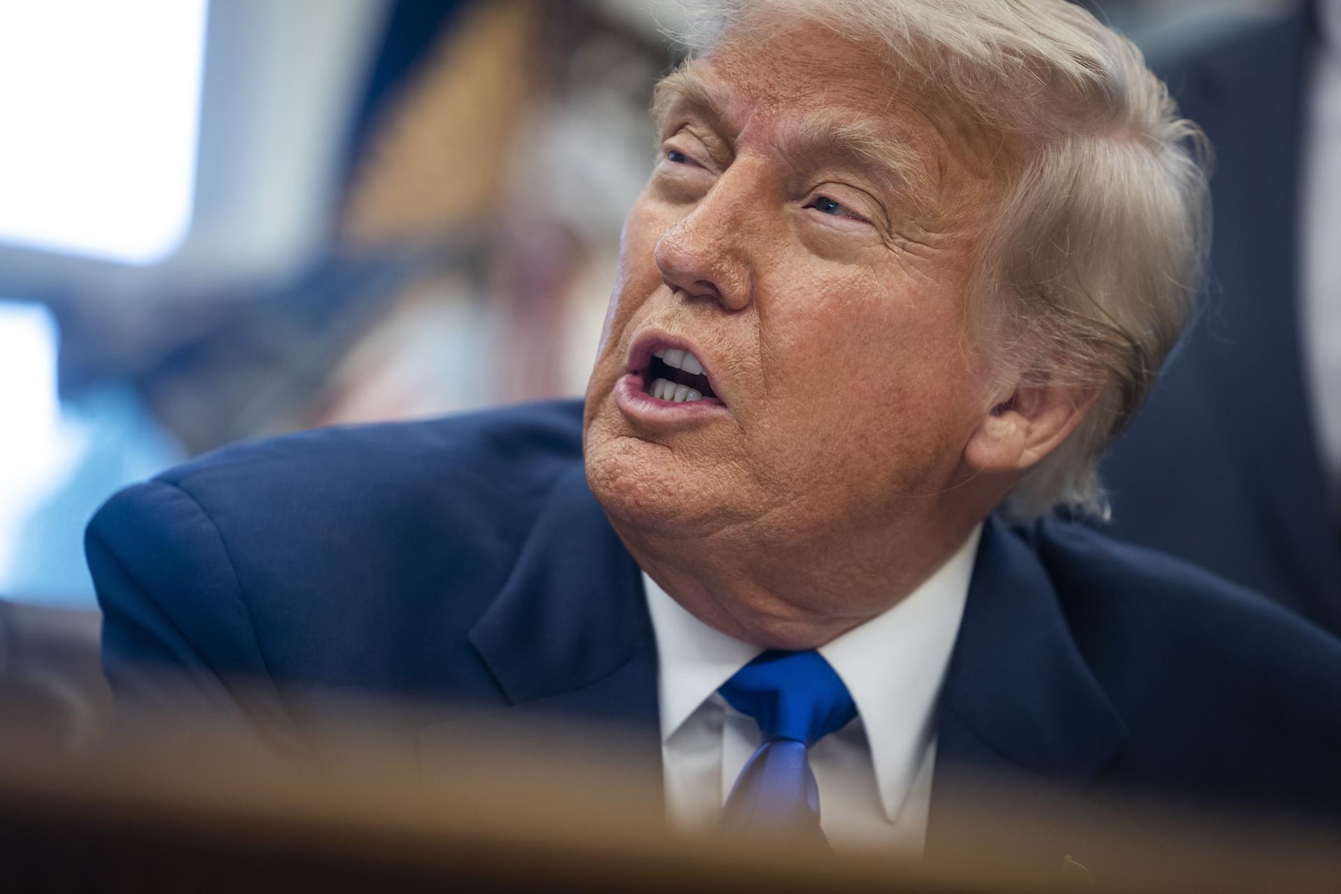 Trump llama por separado a Putin y Zelenski para buscar una salida al conflicto