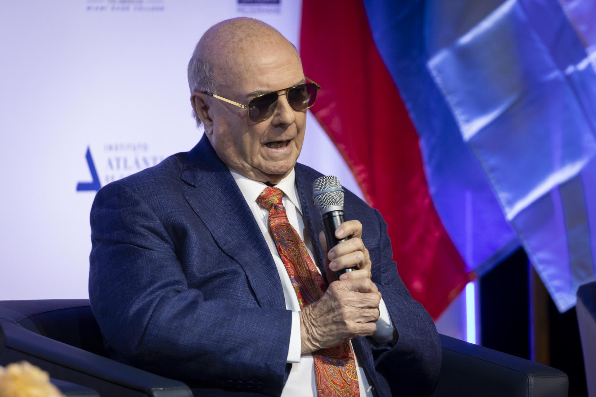 Expresidentes latinoamericanos ven cerca el fin del Gobierno de Maduro por presión de EEUU