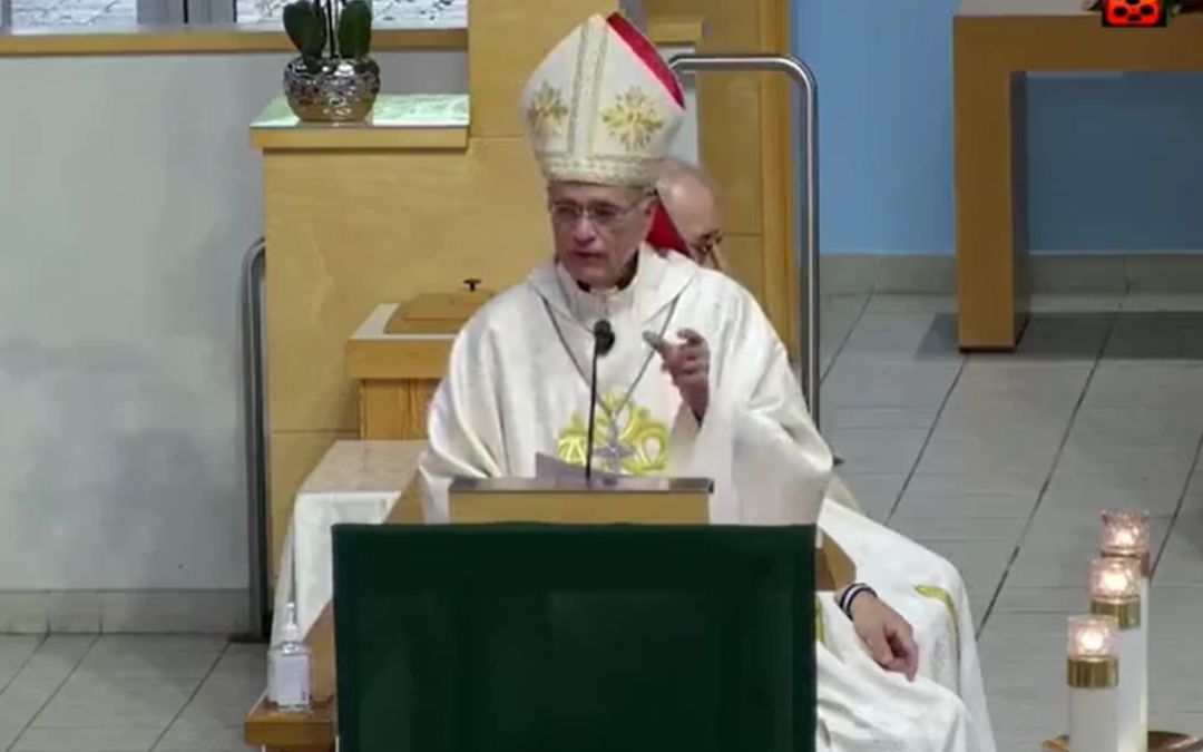 Monseñor Báez: “Los tiranos aparentan valentía, pero viven amenazados por el miedo”