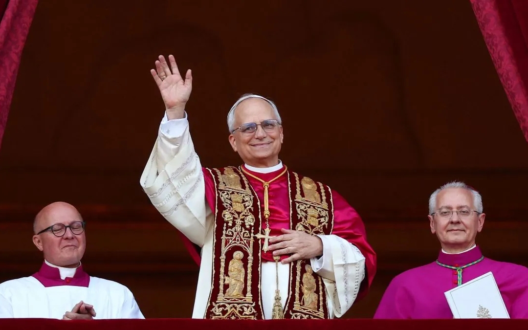 ¡HABEMUS PAPAM! Es estadounidense y peruano, se llamará León XIV