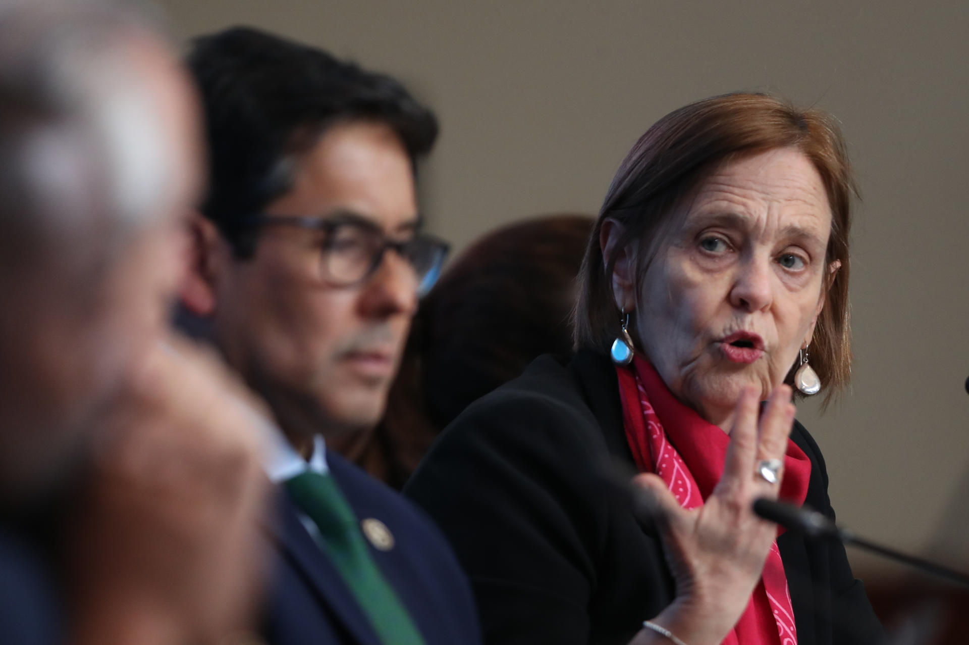 América Latina reduce la inversión en educación, pese a ser la clave para reducir desigualdad