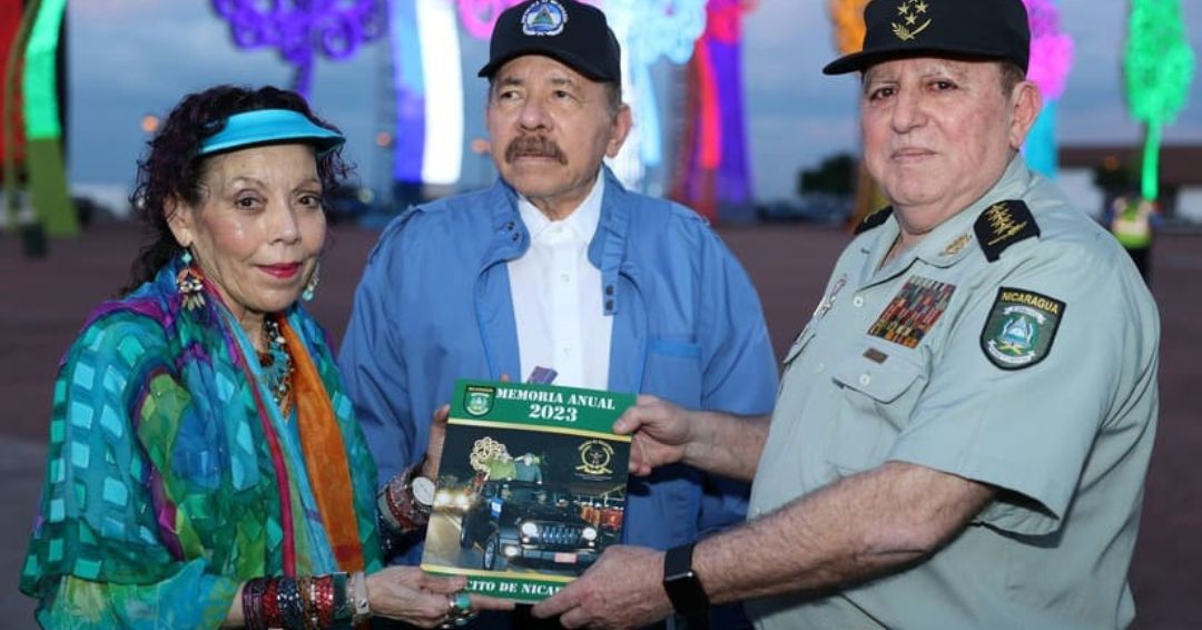 Dora María Téllez: Rosario Murillo hará purgas en el Ejército y someterá al Consejo Militar para asegurar su sucesión