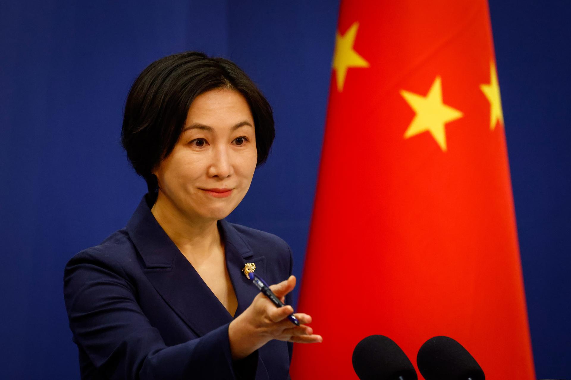 China responde a Zelenski que «el hegemonismo no forma parte del estilo diplomático chino»