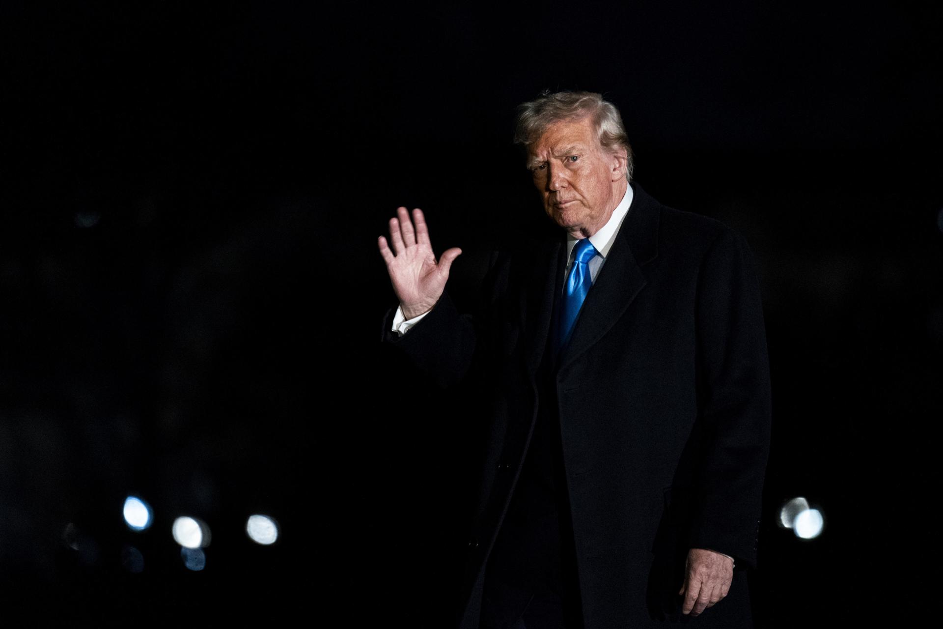 Donald Trump confirma que pausa un mes la entrada en vigor de los aranceles a México