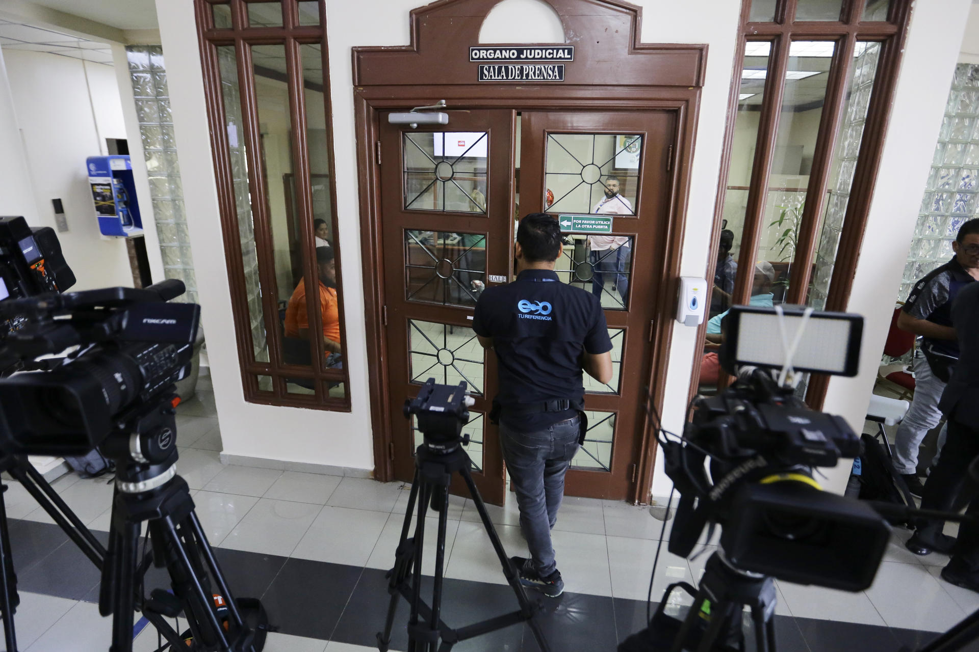 La SIP señala que continúa la restricción severa al acceso a la información en El Salvador